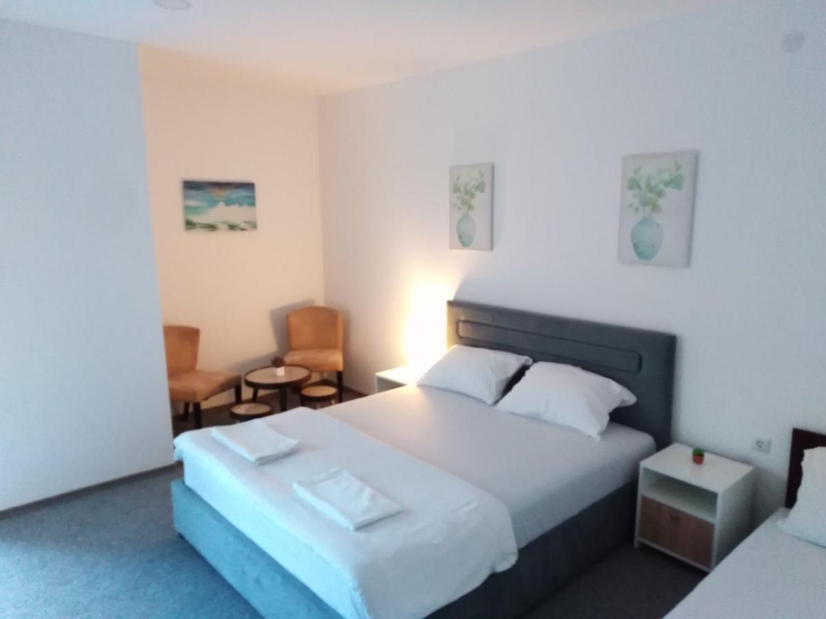טרביניה Vinarija "Delmo" Apartments מראה חיצוני תמונה