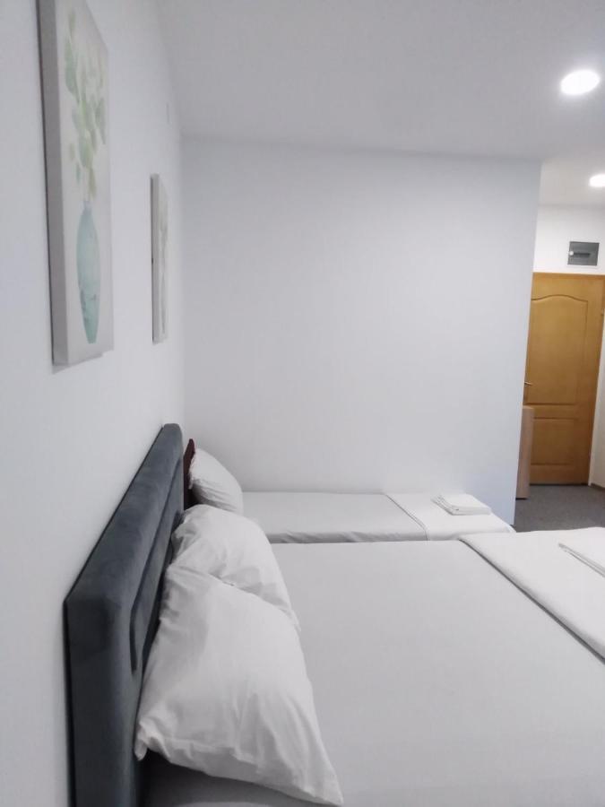 טרביניה Vinarija "Delmo" Apartments מראה חיצוני תמונה