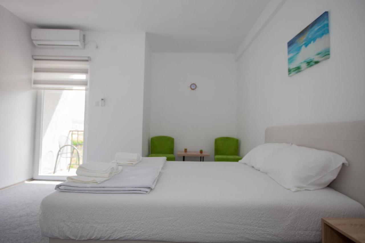 טרביניה Vinarija "Delmo" Apartments מראה חיצוני תמונה