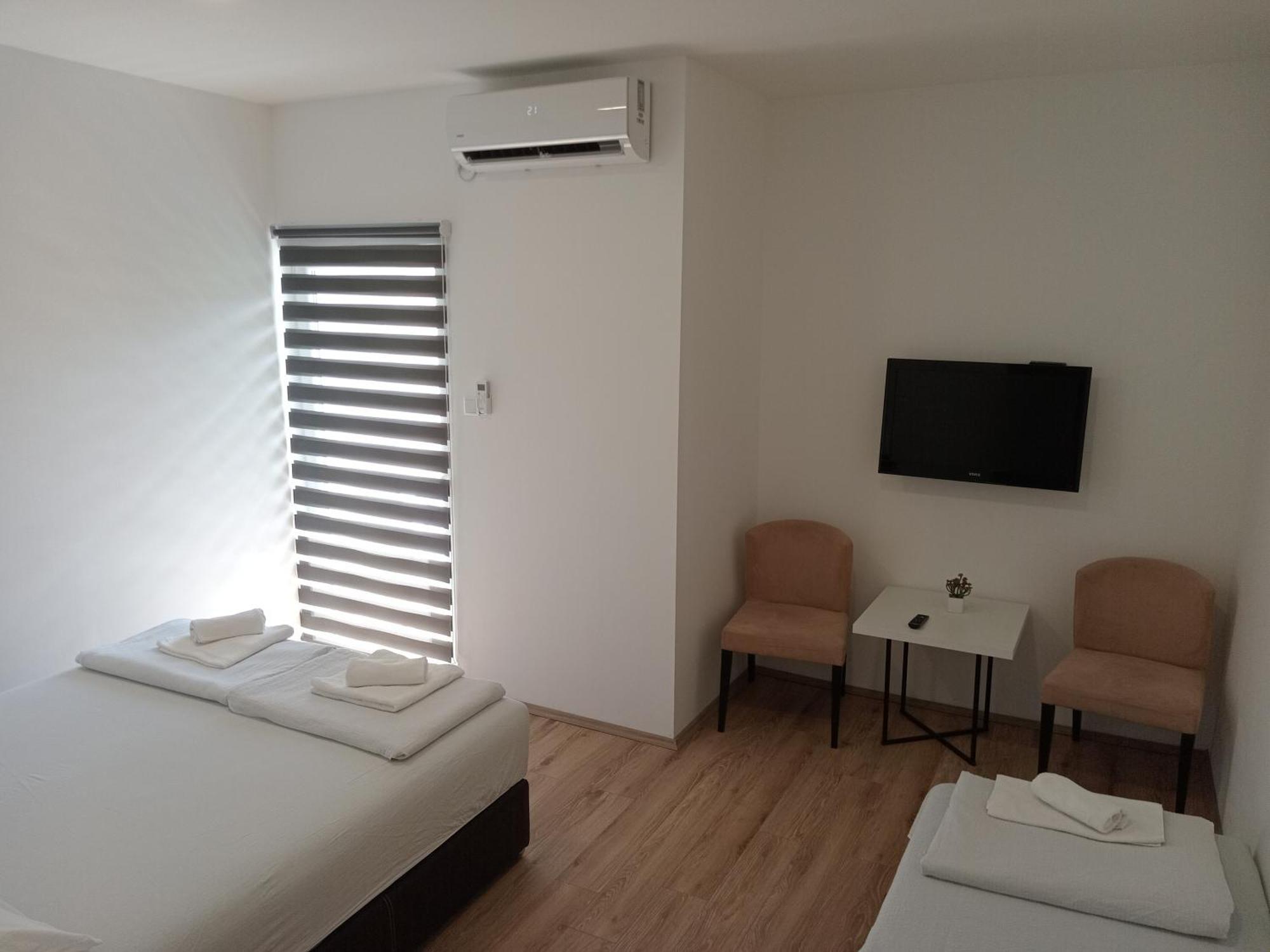 טרביניה Vinarija "Delmo" Apartments מראה חיצוני תמונה